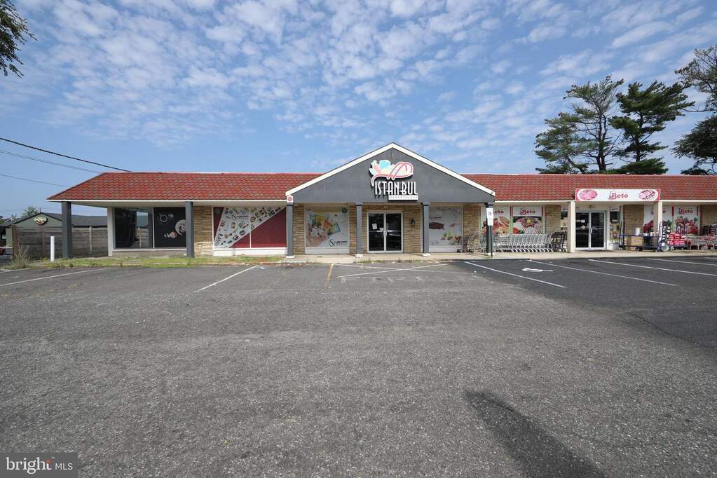 4307 Route 130, Edgewater Park, NJ 08010