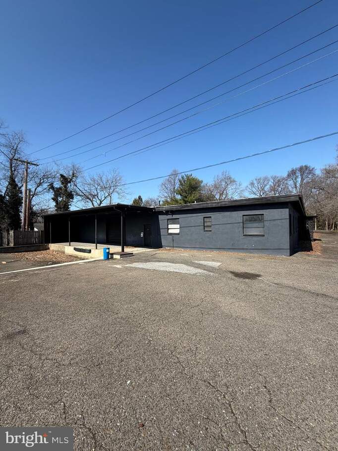 62 Suburban Boulevard, Delran, NJ 08075