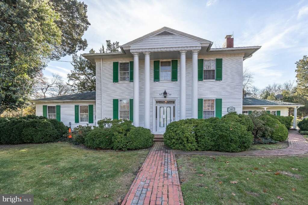 9031 Highland Street, Mauricetown, NJ 08329 MLS NJCB2015536 RLAH