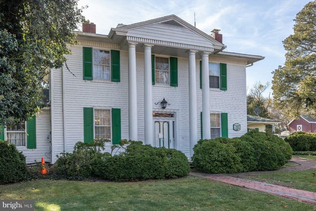 9031 Highland Street, Mauricetown, NJ 08329 MLS NJCB2015536 RLAH properties