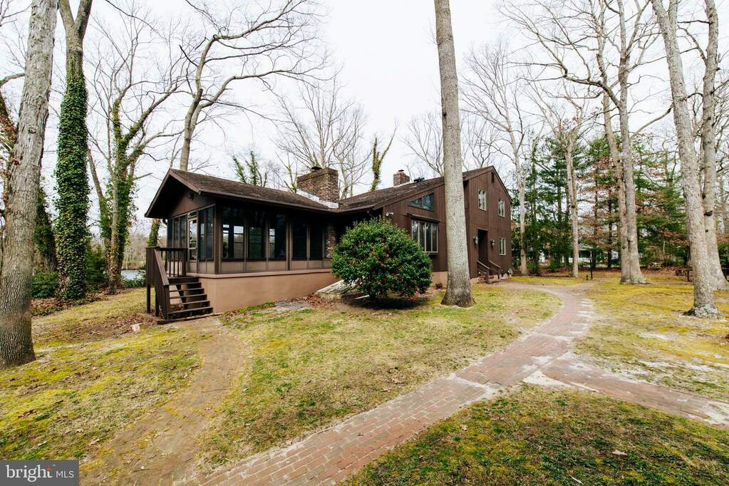 995 Arbor Ct W, Vineland, NJ 08360 MLS NJCB2017176 RLAH properties