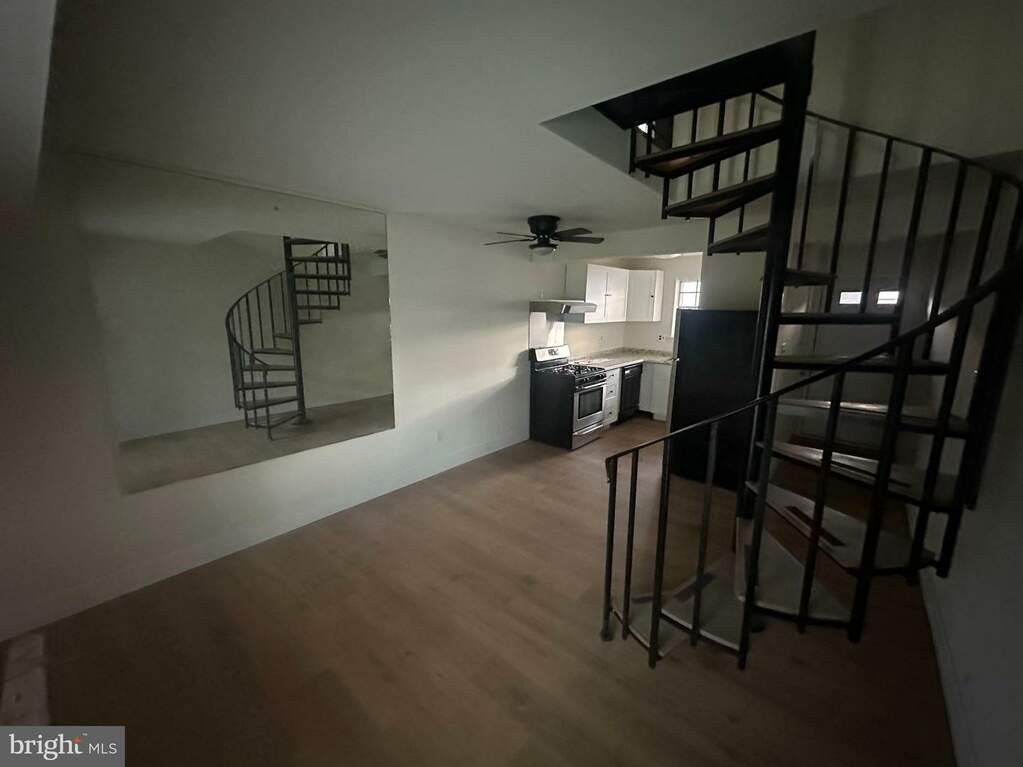 222 La Cascata, Clementon, NJ 08021 MLS NJCD2059000 RLAH properties