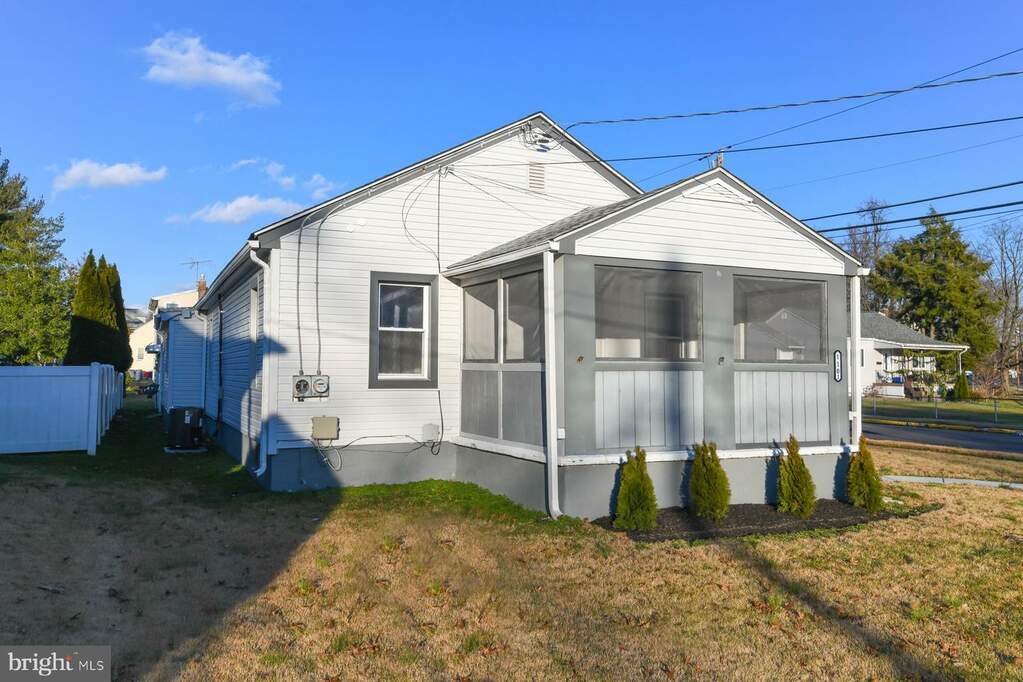 1101 W Kings Highway, Mount Ephraim, NJ 08059 MLS NJCD2060204 RLAH