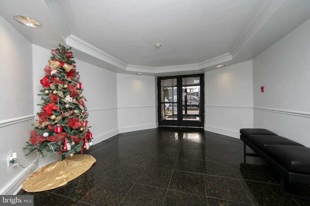 606 Cooper Landing Road B2F, Cherry Hill, NJ 08002 MLS NJCD2060274