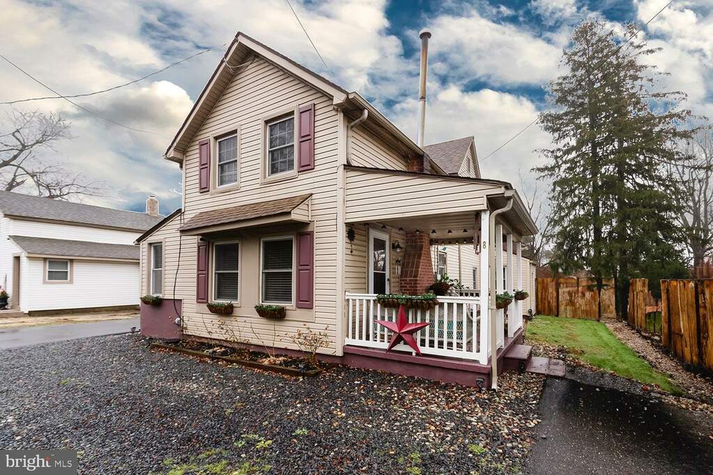 8 E Taunton Road, Atco, NJ 08004 MLS NJCD2060572 RLAH properties