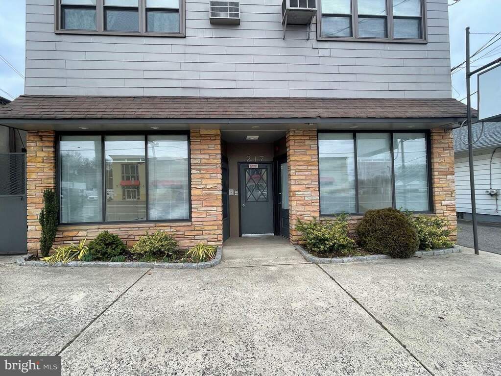 215217 N Black Horse Pike, Mount Ephraim, NJ 08059 MLS NJCD2062658