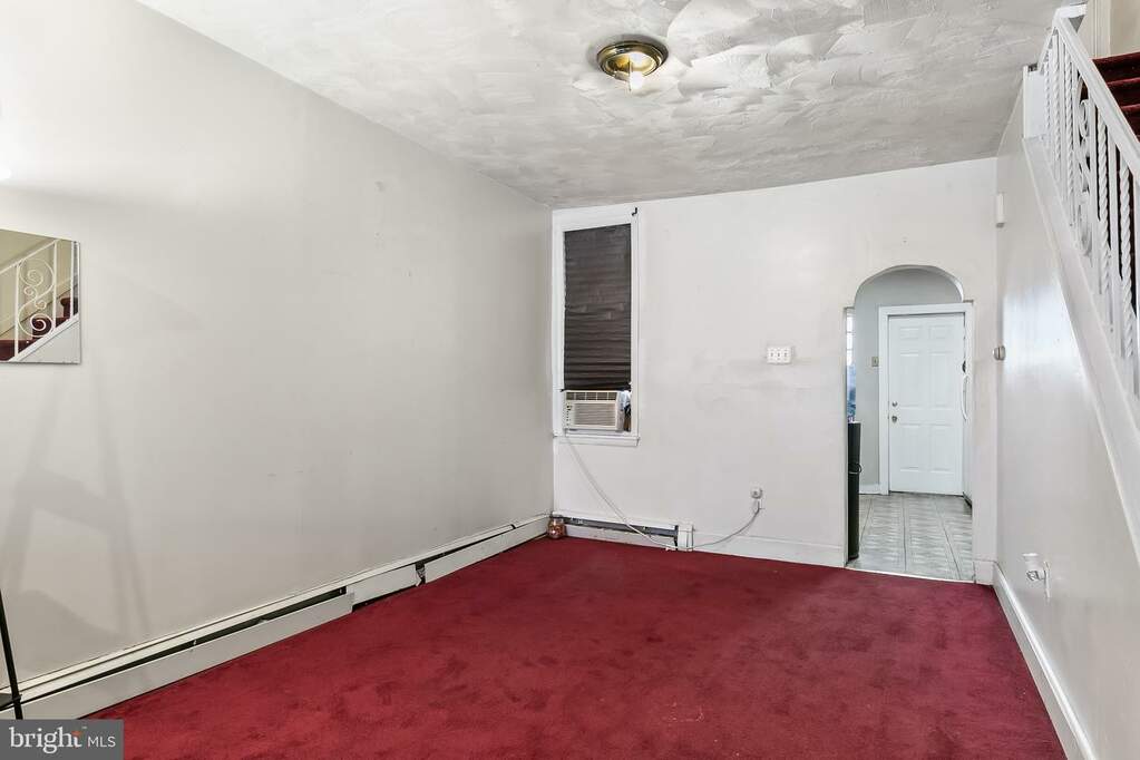 1040 Langham Avenue, Camden, NJ 08103 MLS NJCD2062780 RLAH properties