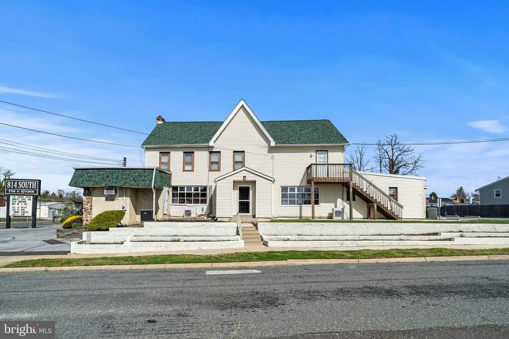 814 S White Horse Pike, Somerdale, NJ 08083 MLS NJCD2066842 RLAH