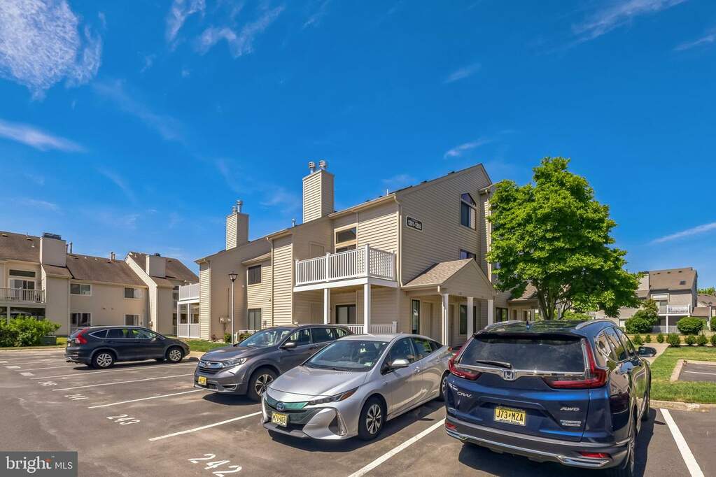 1202 Roberts Way, Voorhees, NJ 08043 MLS NJCD2071336 RLAH properties