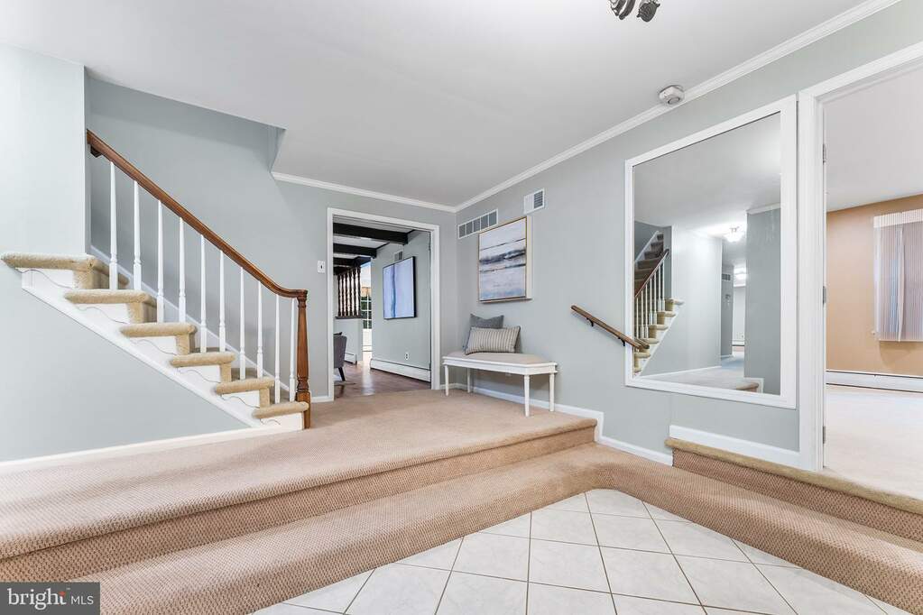 7 Dale Drive, Voorhees, NJ 08043 MLS NJCD2078324 RLAH properties