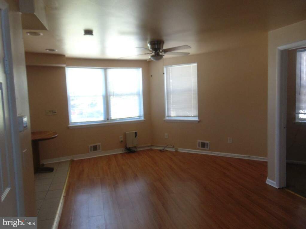 2985 Yorkship Square #2B, Camden, NJ 08104, Camden