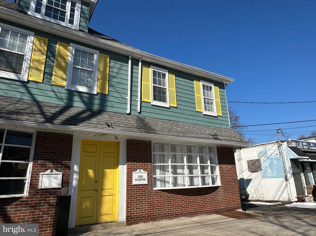 220 N Centre Street #SUITE 2, Merchantville, NJ 08109
