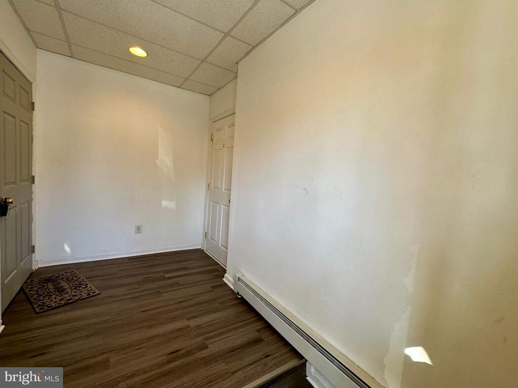 220 N Centre Street #SUITE 2, Merchantville, NJ 08109 - More