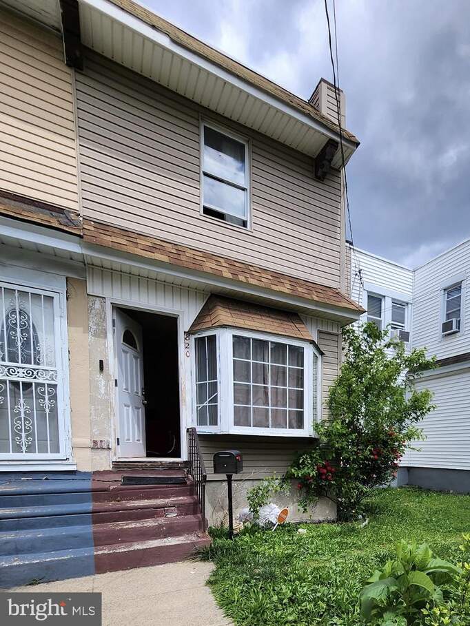 820 N 32nd Street, Camden, NJ 08105, Camden