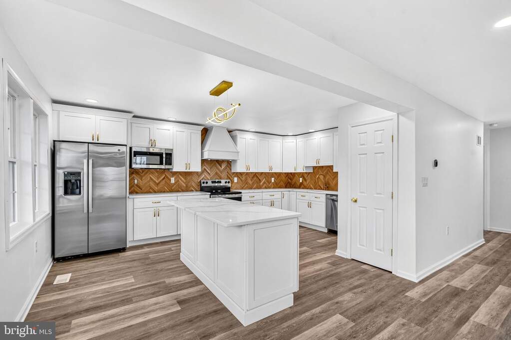23 Gloucester Avenue, Lawnside, NJ 08045 - View 5
