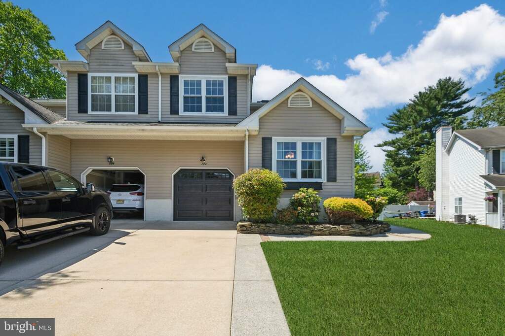 224 Foxboro Drive, Glassboro, NJ 08028 MLS NJGL2043024 RLAH