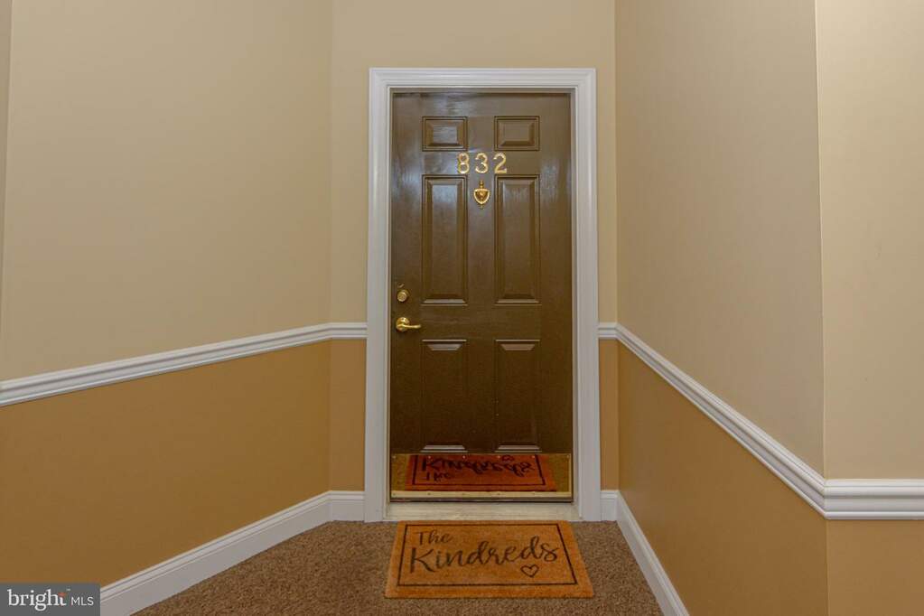 832 Timberlake Drive, Ewing, NJ 08618 MLS NJME2037202 RLAH properties