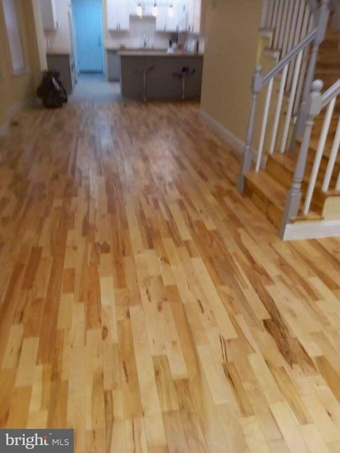 18 Murray Street, Trenton, NJ 08618 MLS NJME2038064 RLAH properties