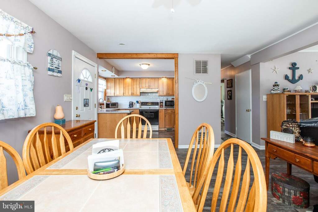 1455 Route 33, Hamilton, NJ 08690 MLS NJME2038858 RLAH properties