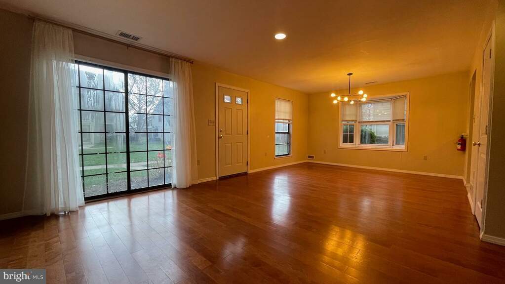 34 Drewes Court, Lawrence Township, NJ 08648 MLS NJME2039964 RLAH