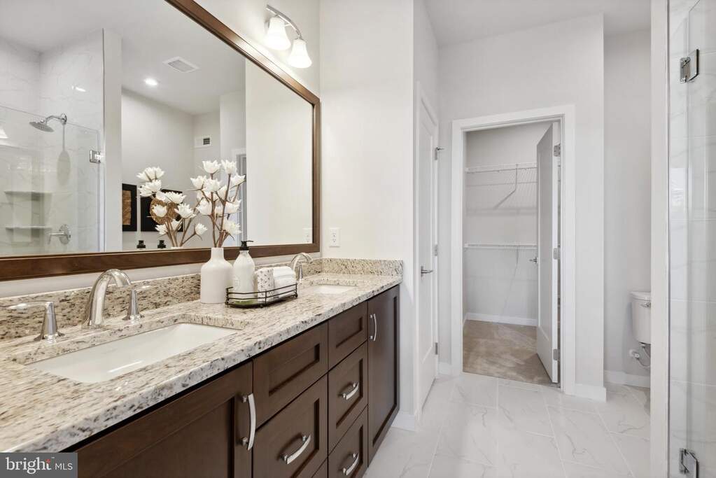 19 Holtz Way, West Windsor, NJ 08550 - View 3