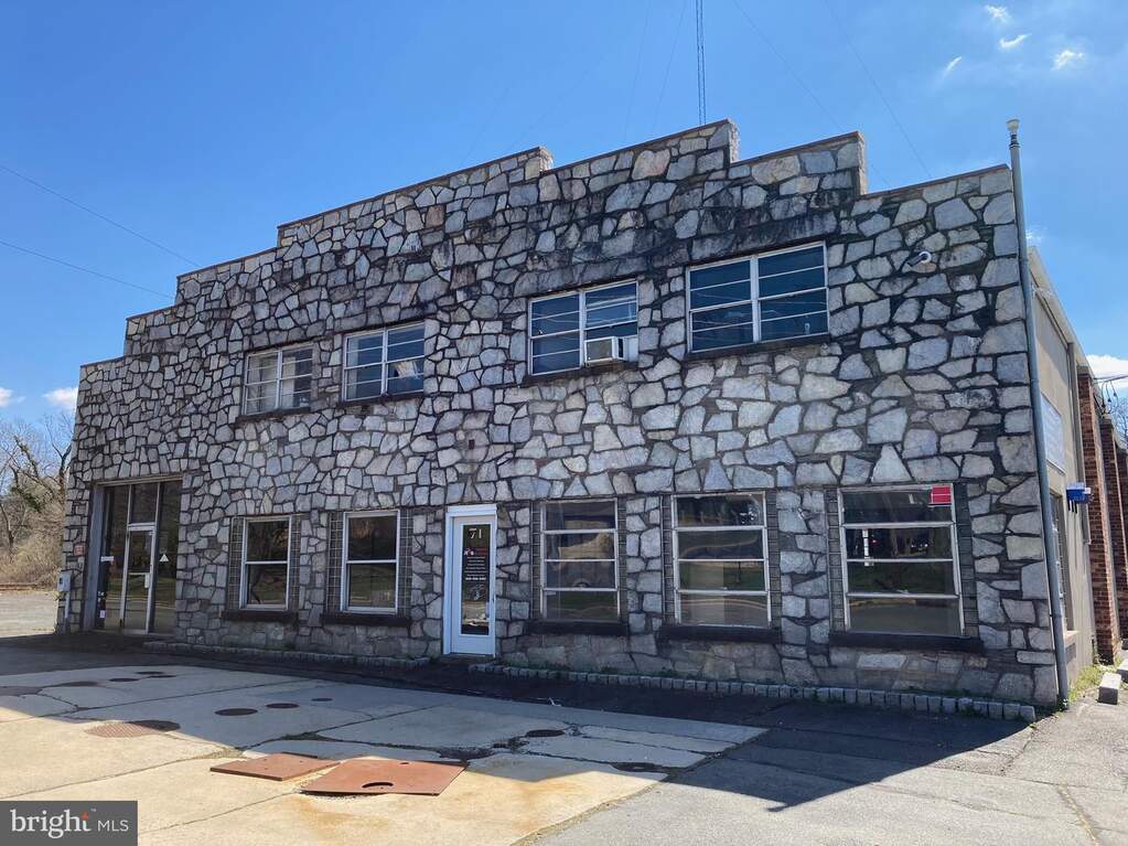 71 E Broad Street, Hopewell, NJ 08525, Hopewell
