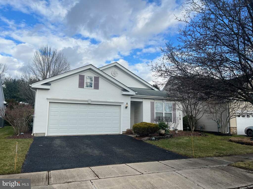 36 Bunker Hill Drive, Allentown, NJ 08501 MLS NJMM2002252 RLAH