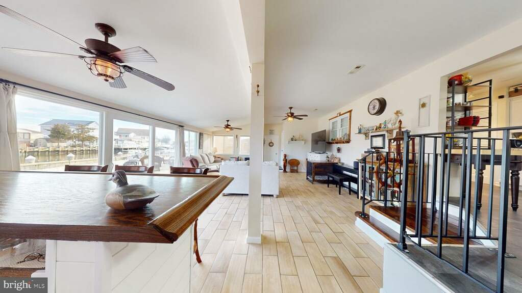 16 N Commodore Drive, Little Egg Harbor Twp, NJ 08087 MLS