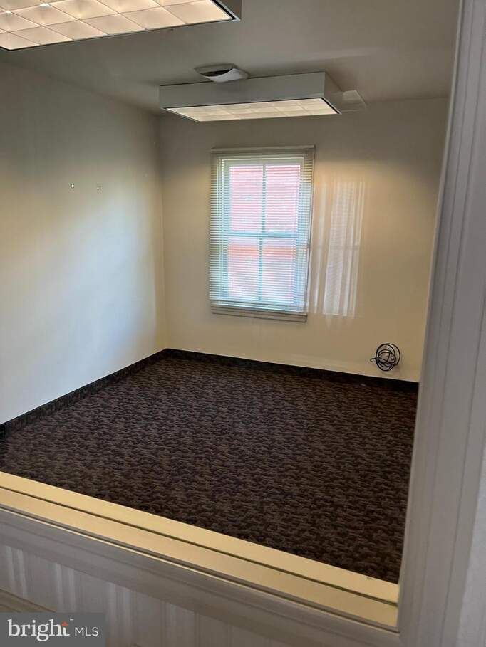 37 W Middle Street, Gettysburg, PA 17325 - More