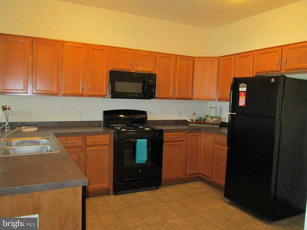 79 Legacy Boulevard #203, Sinking Spring, PA 19608 | MLS# PABK2038112