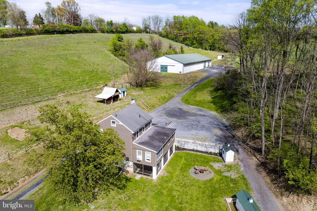 110 Wooltown Road, Wernersville, PA 19565 - More