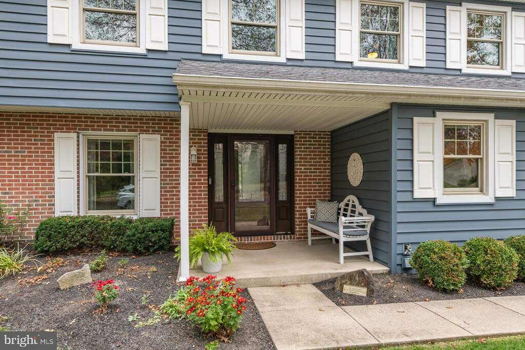 237 Holly Drive, Chalfont, PA 18914 MLS PABU2061282 RLAH properties