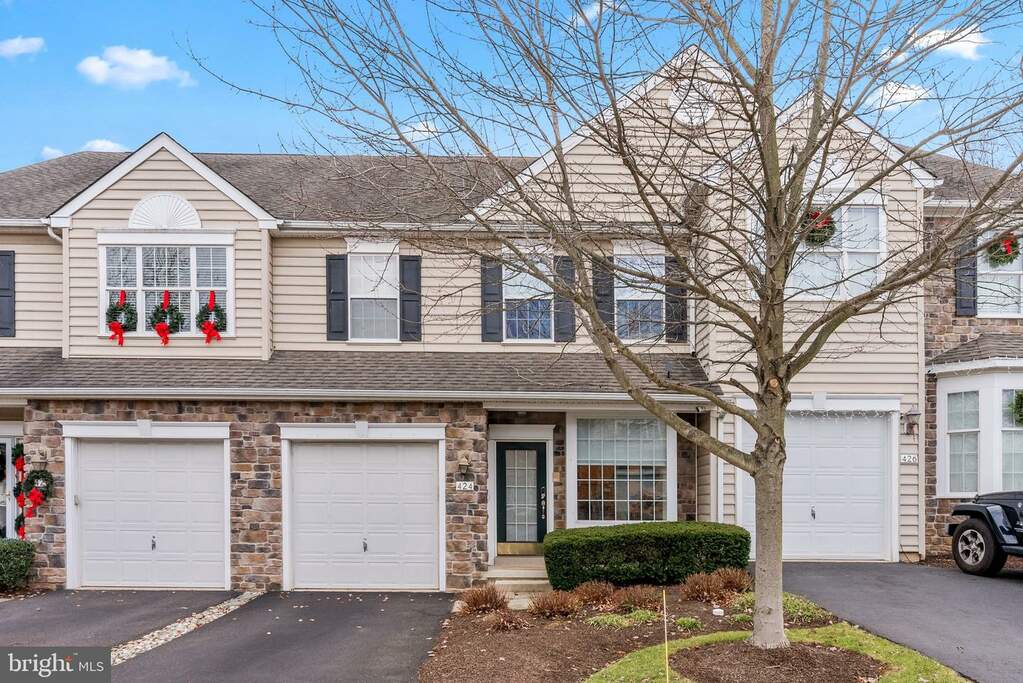 424 Elm Circle, Chalfont, PA 18914 MLS PABU2062058 RLAH properties