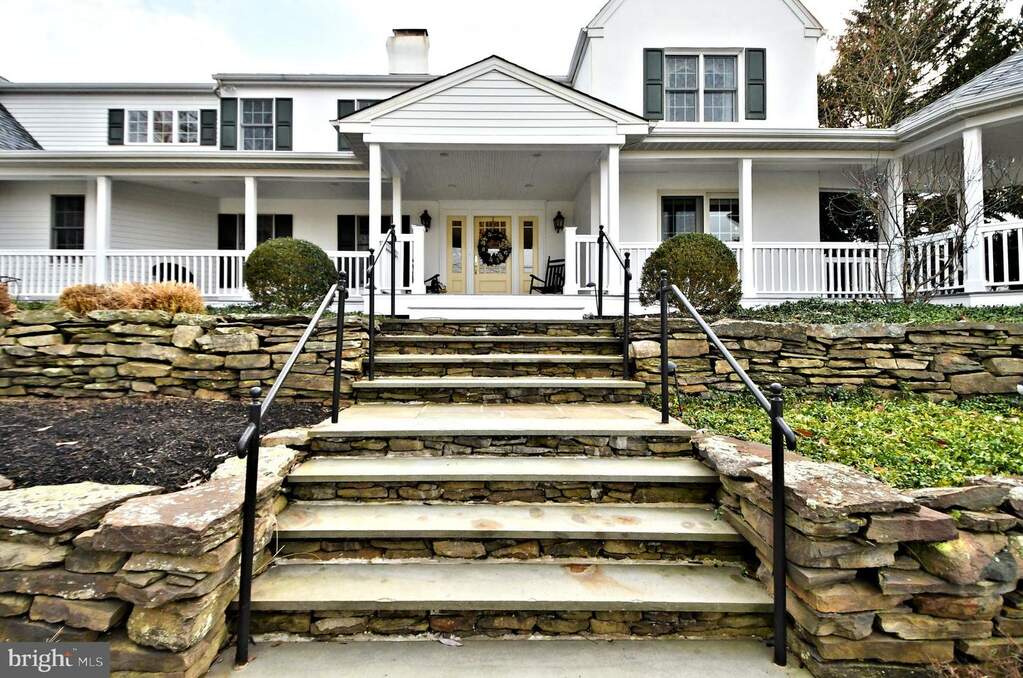 336 Woodhill Road, Newtown, PA 18940 MLS PABU2062078 RLAH properties