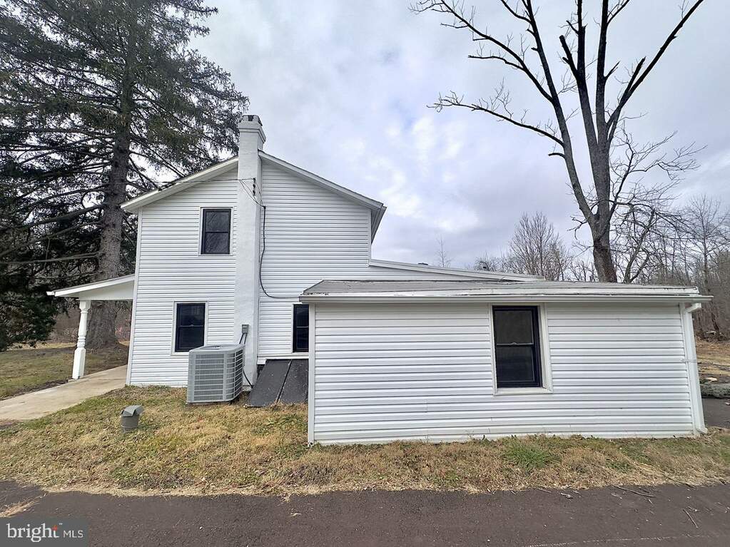 2519 Old Bethlehem Pike, Sellersville, PA 18960 MLS PABU2062508