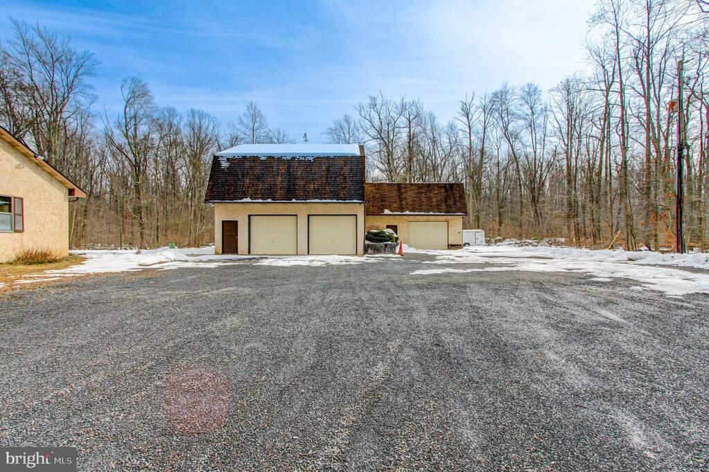 1860 Stony Garden Road, Kintnersville, PA 18930 MLS PABU2065526