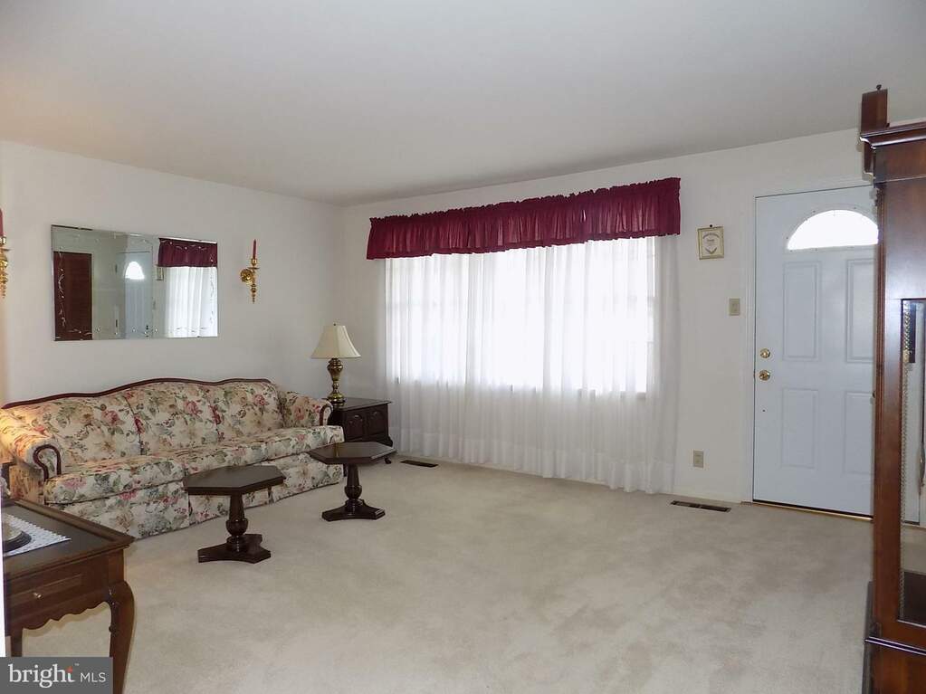 209 Stanford Road, Fairless Hills, PA 19030 MLS PABU2068686 RLAH