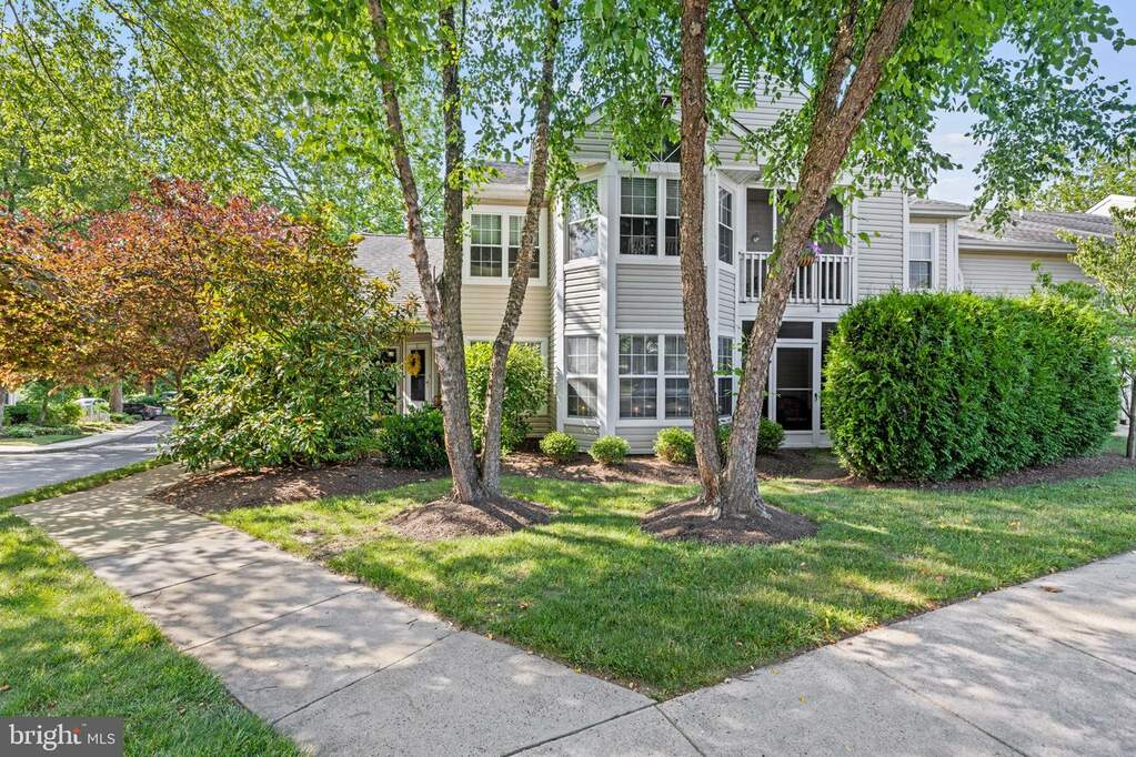 7017 Heritage Place 9, Holland, PA 18966 MLS PABU2073448 RLAH