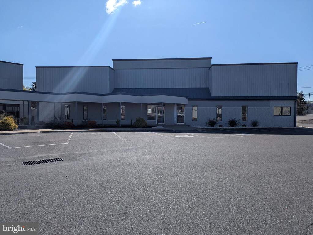 89-95 S West End Boulevard #106, Quakertown, PA 18951, Quakertown