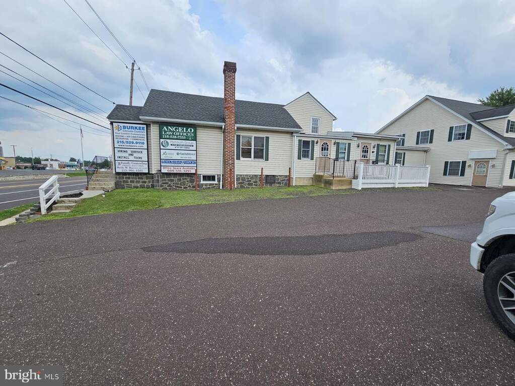 1534 W Broad Street #700, Quakertown, PA 18951 - View 4