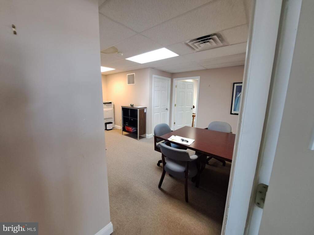 1534 W Broad Street #700, Quakertown, PA 18951 - More