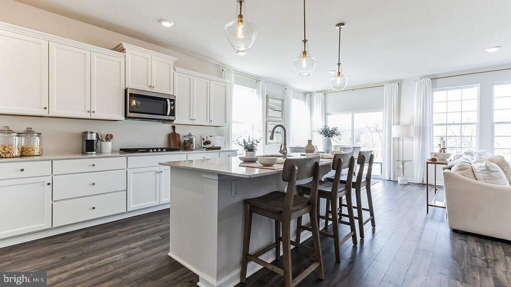 512 Trolley Lane, Sellersville, PA 18960 - More