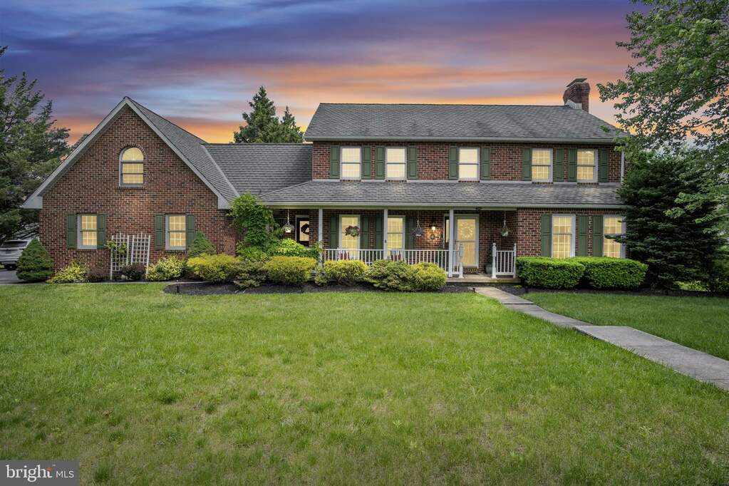 6 Stewart Drive, Carlisle, PA 17013 MLS PACB2031026 RLAH properties