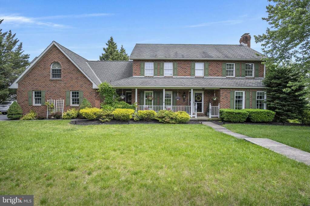 6 Stewart Drive, Carlisle, PA 17013 MLS PACB2031026 RLAH properties