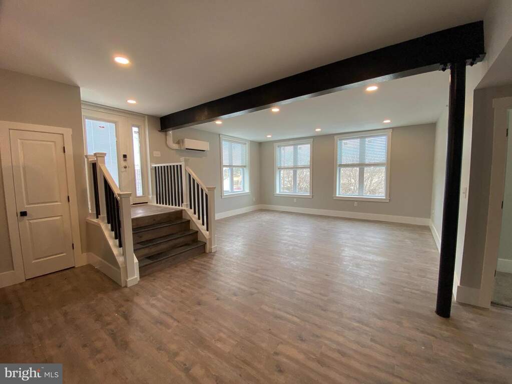 219 N Hanover Street #3, Carlisle, PA 17013