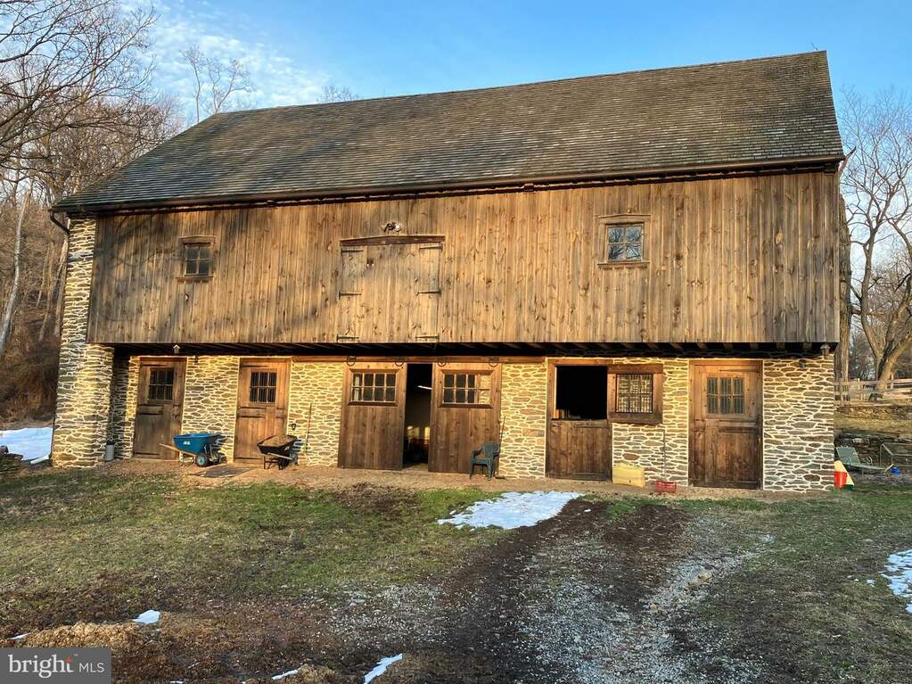 2275 & 2265 Strasburg Road, Coatesville, PA 19320 MLS PACT2060824 RLAH properties