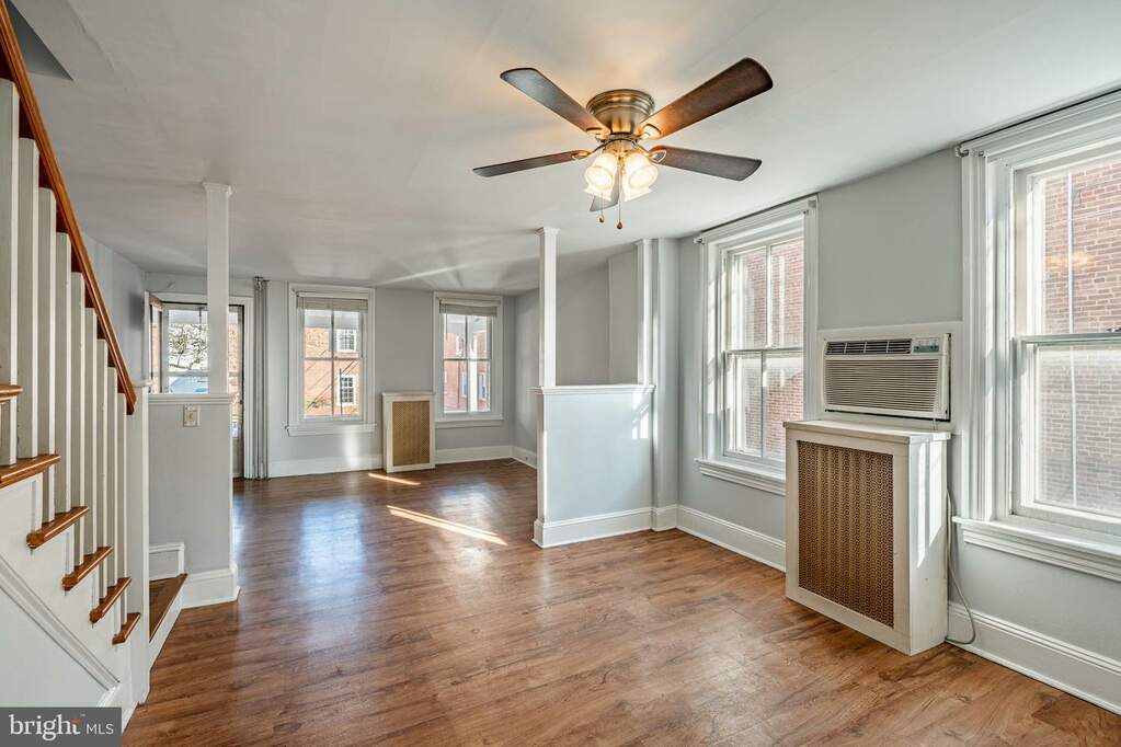 24 W Miner Street, West Chester, PA 19382 MLS PACT2061926 RLAH properties