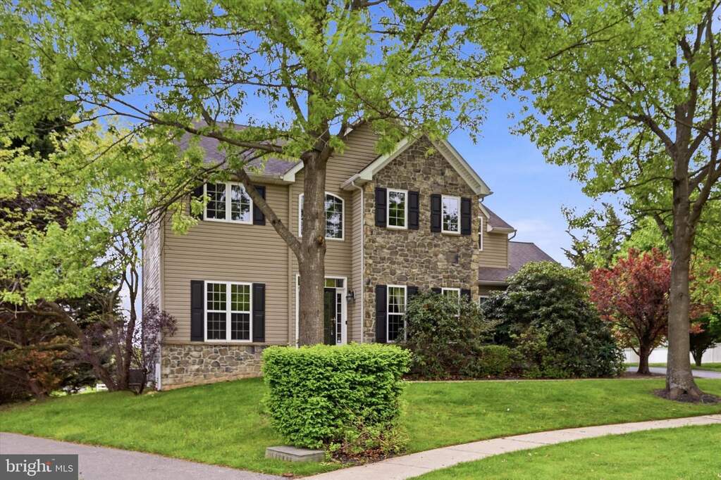 103 Marthas Way, West Grove, PA 19390 - View 2