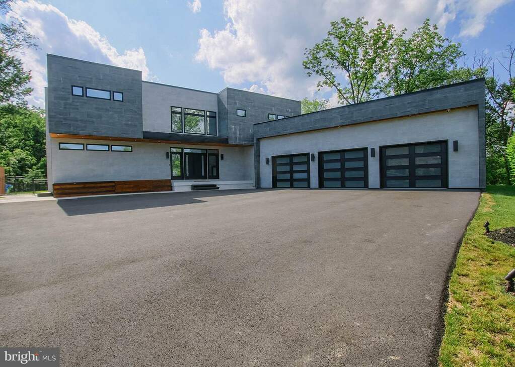 1118 Grove Road, Harrisburg, PA 17111 MLS PADA2029502 RLAH properties