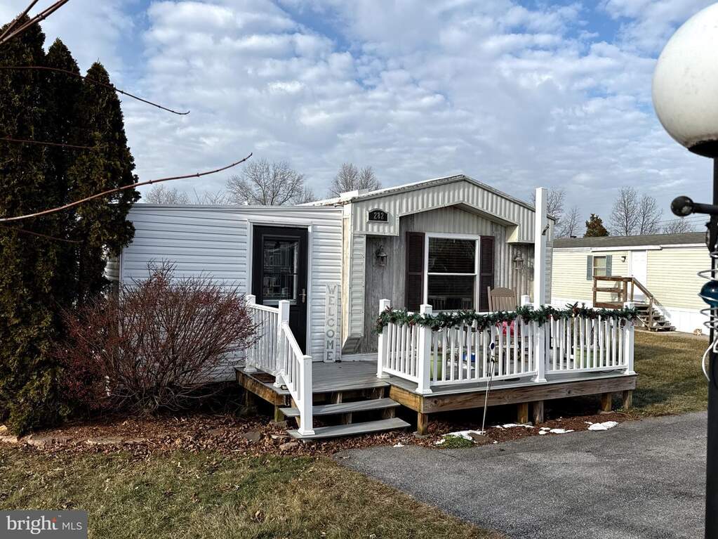 282 Michael Street, Elizabethtown, PA 17022 - View 3